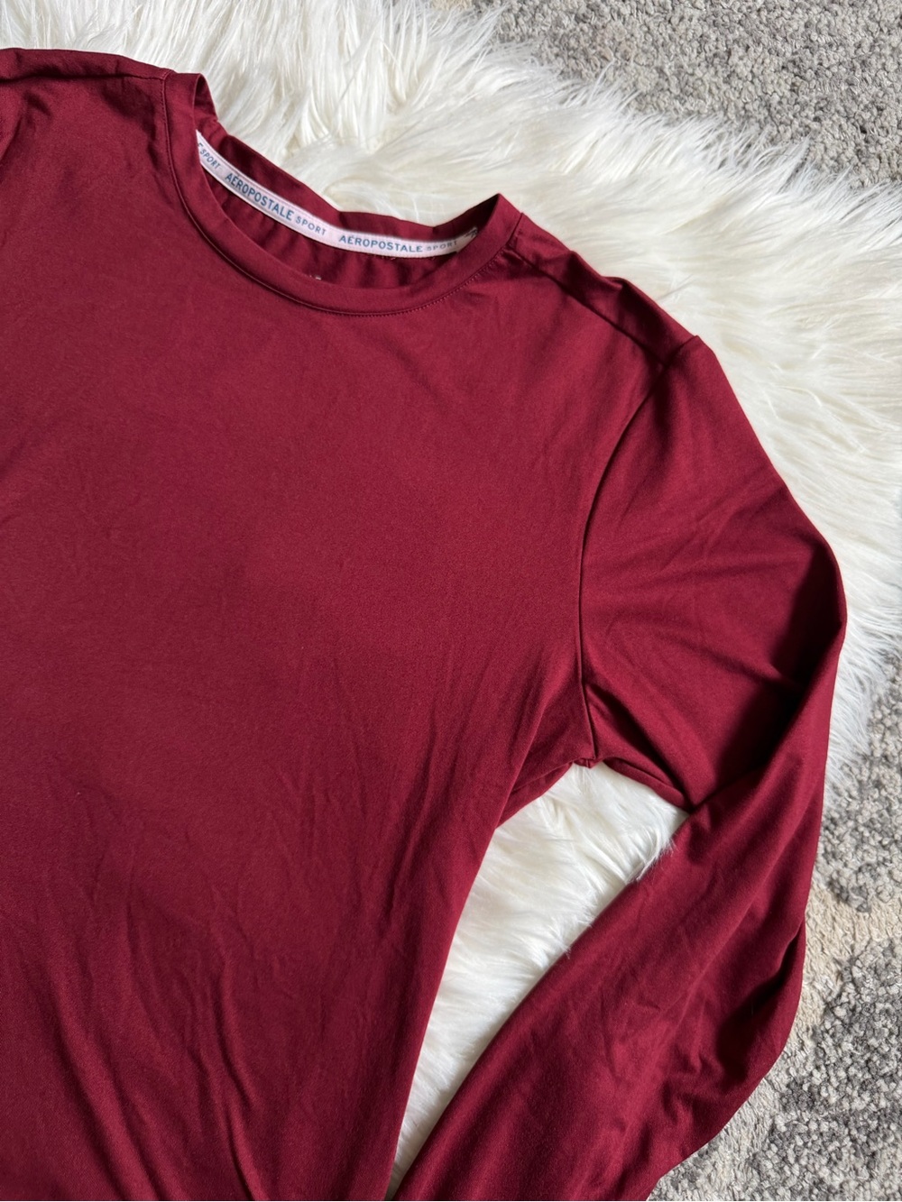 Aeropostale Sport soft tshirt - Picture 3 of 4